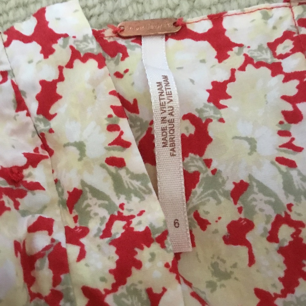 Free People She’s A Dream Red & Cream Floral Midi Dress - sz 6 - Picture 13 of 14